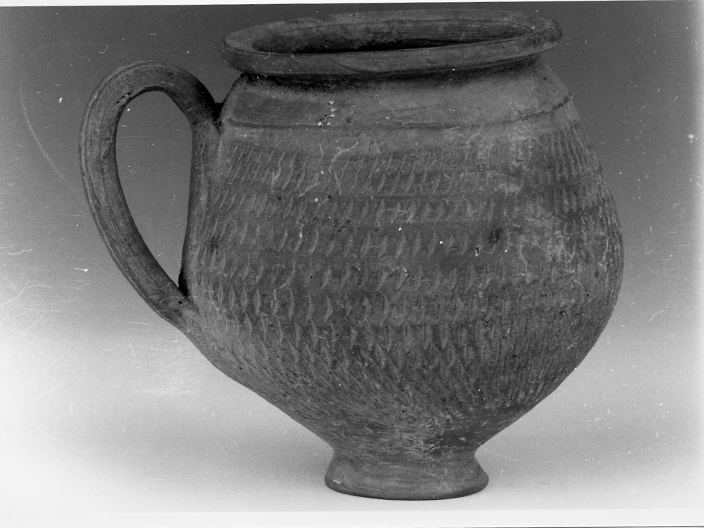 tazza monoansata - ambito romano (fine/ inizio secc. II-I a.C)