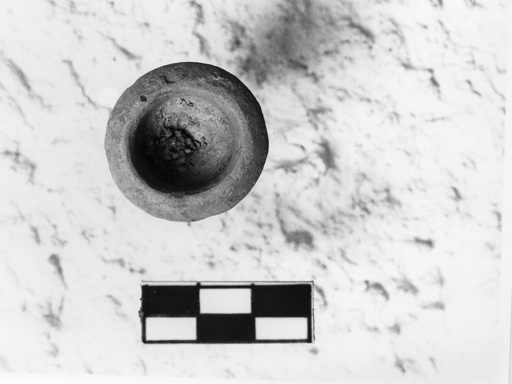 coppetta miniaturistica - ambito magnogreco (sec. IV a.C)