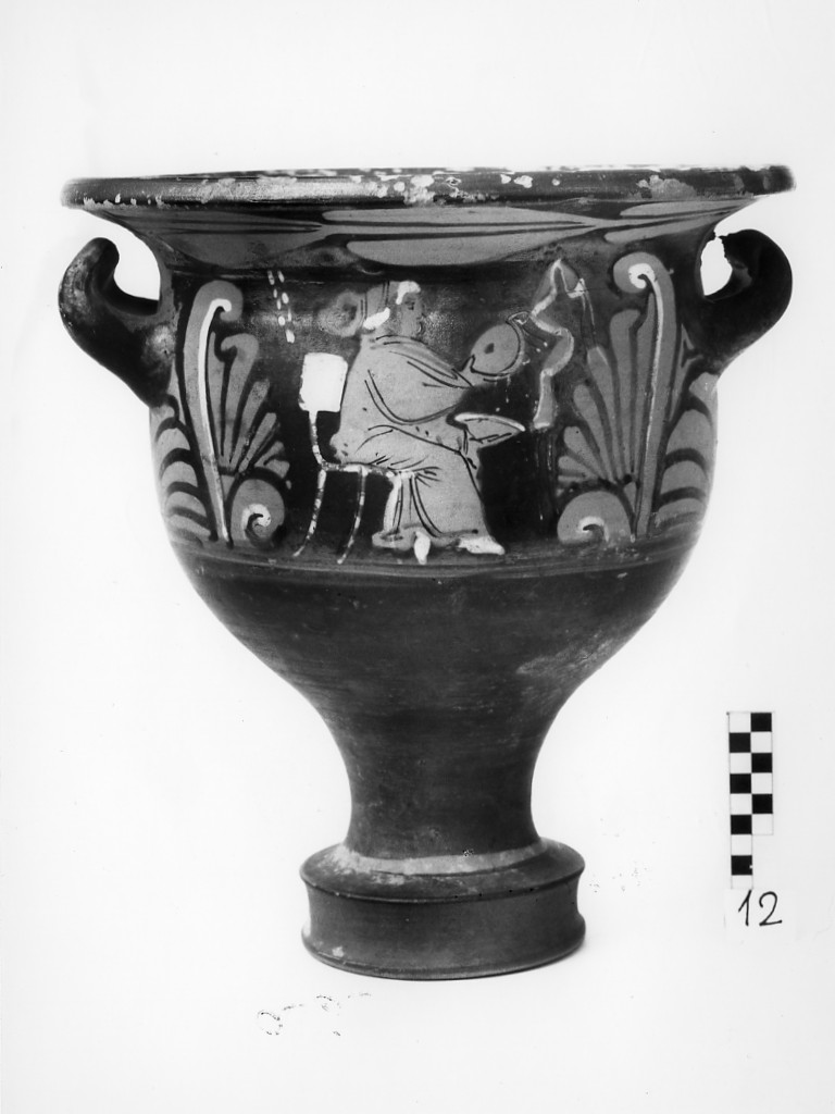 cratere a campana - produzione campana, officina del Pittore Ca (sec. IV a.C)