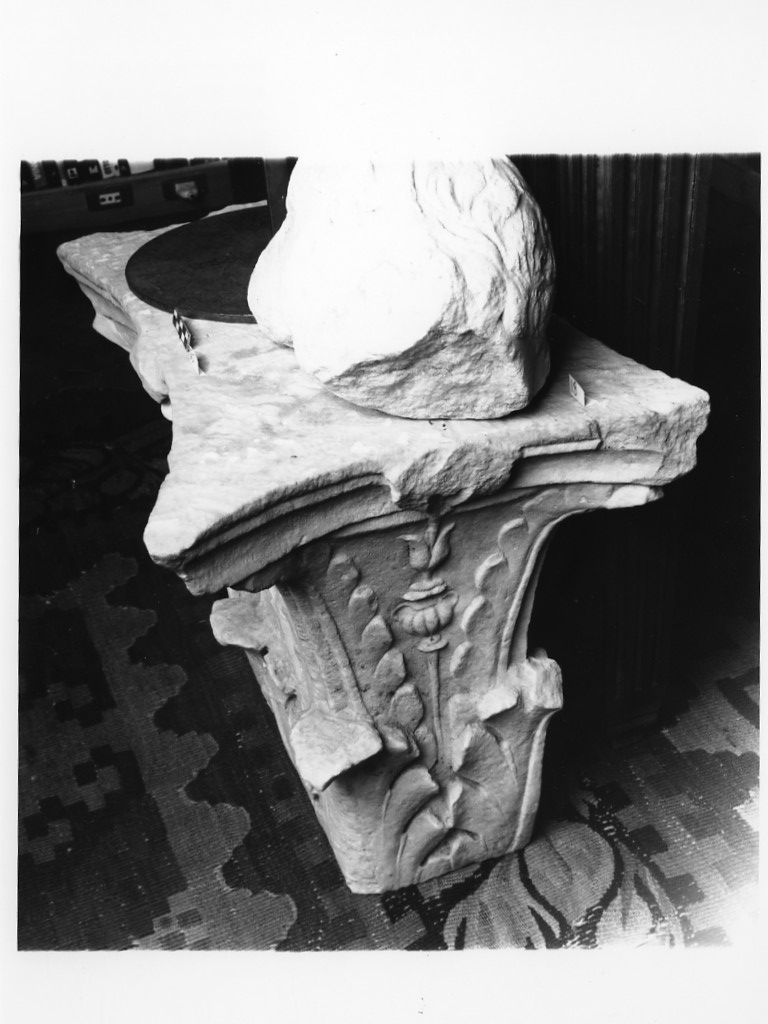 capitello (metà sec. I d.C)