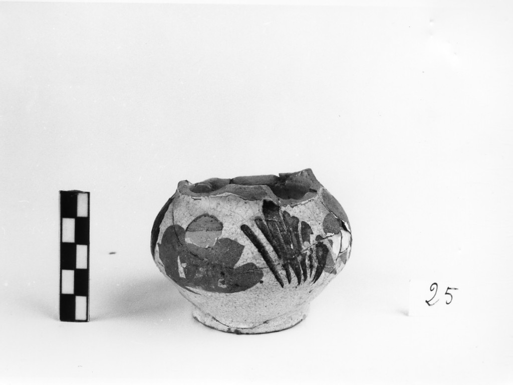 oggetto in ceramica non identificabile - produzione mantovana (?) (metà/ inizio secc. XVIII-XIX)