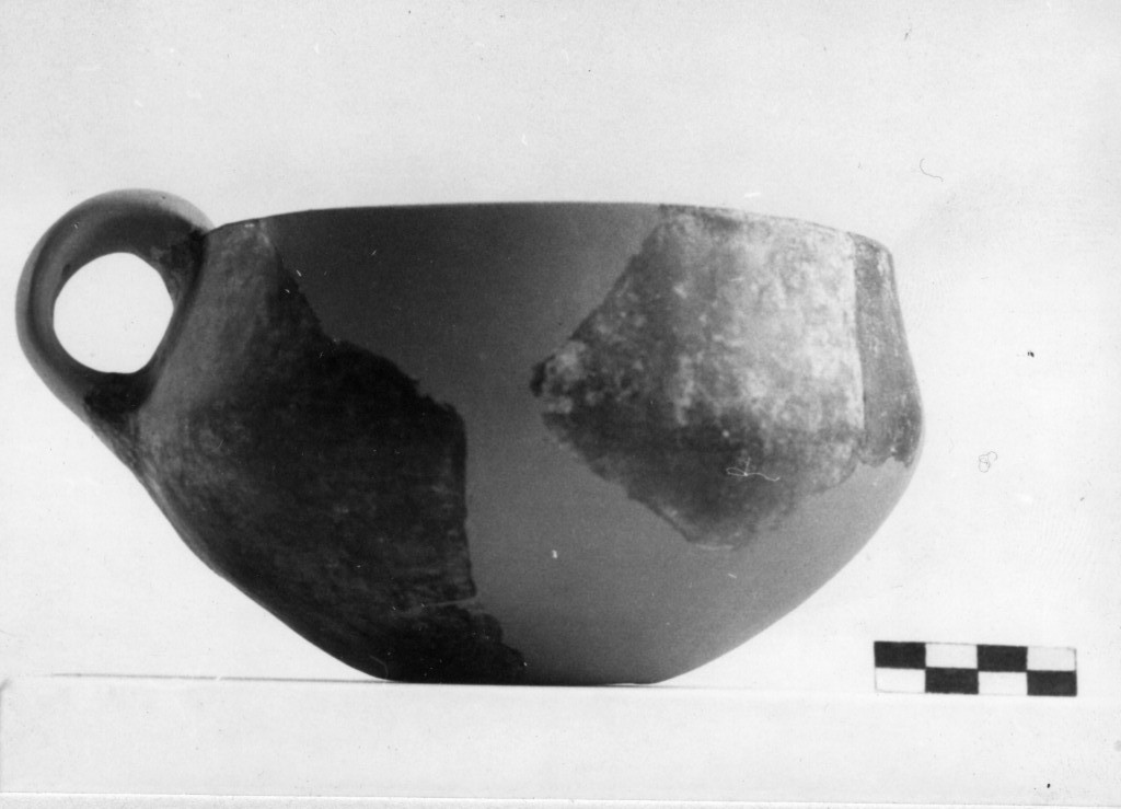 tazza carenata - tarda età del Bronzo (sec XIII a.C)