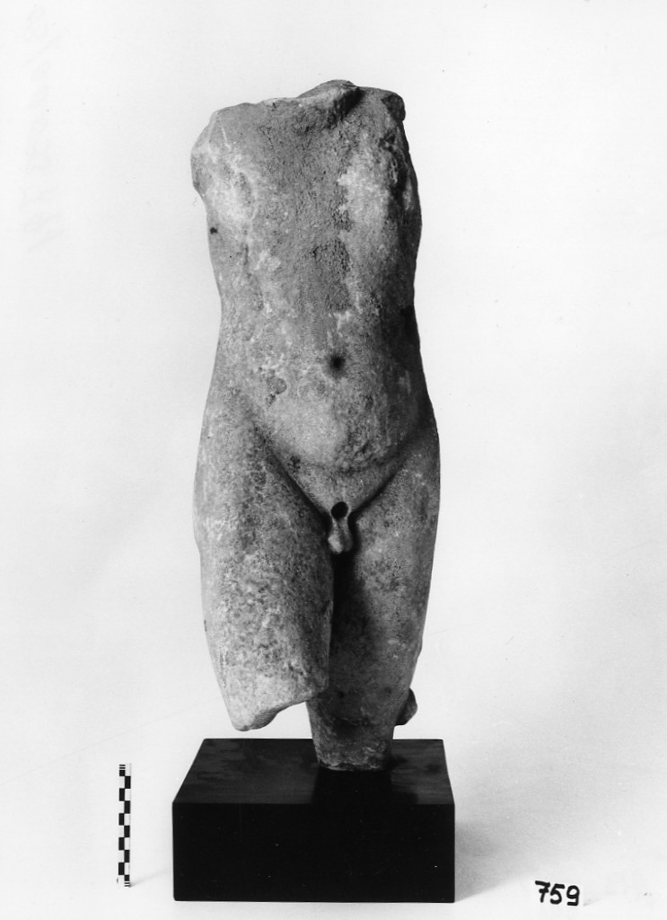 statua maschile/ frammento - copia romana di originale alessandrino (sec. I d.C)