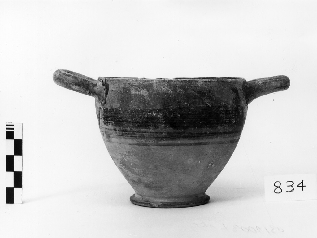 skyphos - produzione locale italiota (secc. VII a.C.-VI a.C)