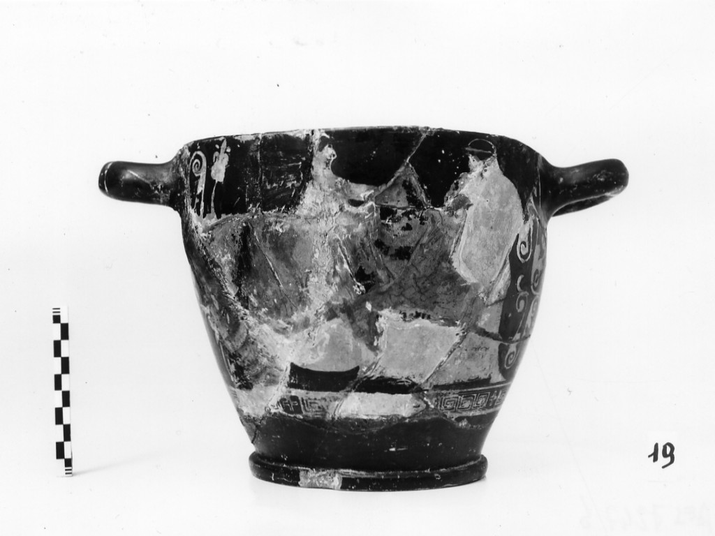 skyphos - produzione attica,vicino Pittore di Deepdene (sec. V a.C)