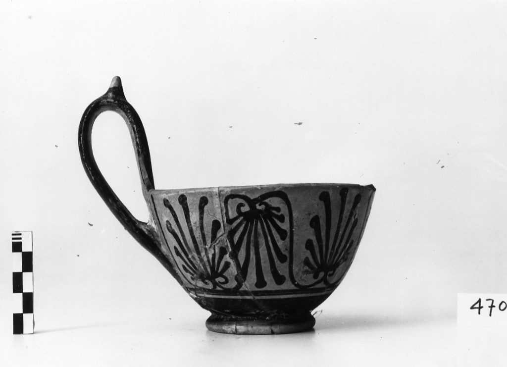 kyathos - produzione italo-corinzia (fine sec. VI a.C)