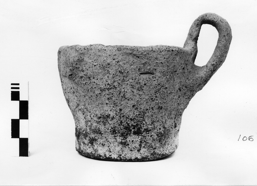 tazza - subgeometrico daunio I (fine/ inizio secc. VII a.C.-VI a.C)