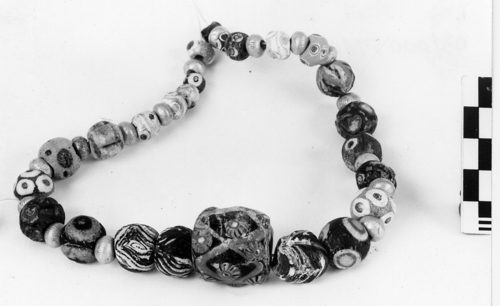 collana (secc. VI a.C.-V a.C)