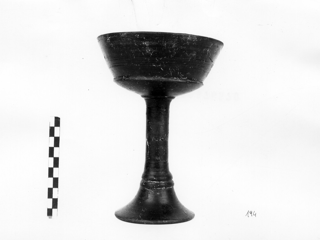 calice (metà sec. VI a.C)