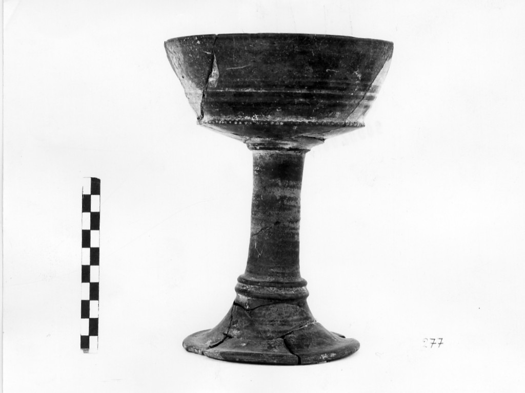 calice (metà sec. VI a.C)
