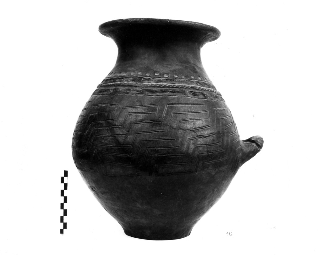 ossuario (sec. VIII a.C)