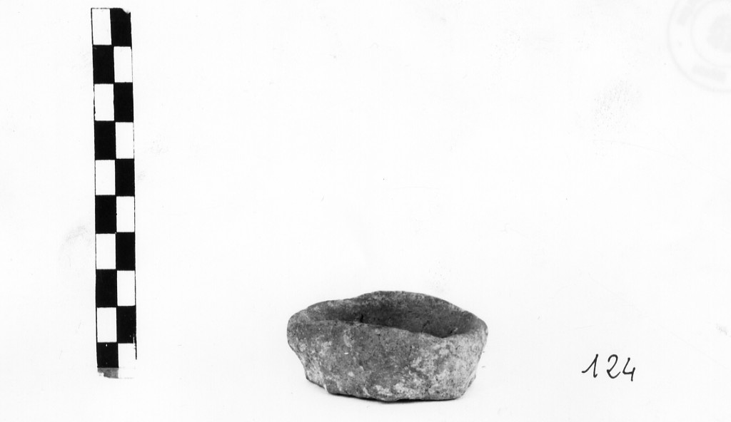 vasetto miniaturistico (secc. IX a.C.-VIII a.C)