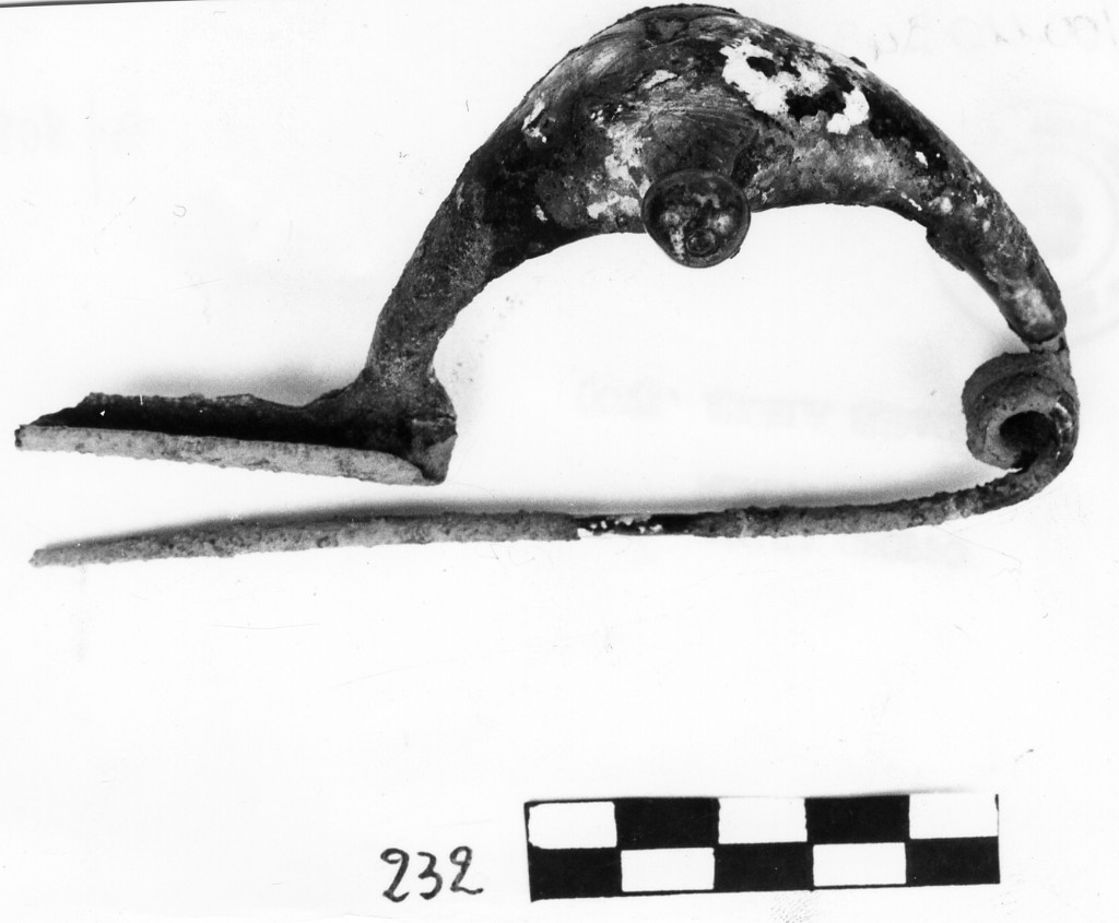 fibula a navicella (sec. VII a.C)