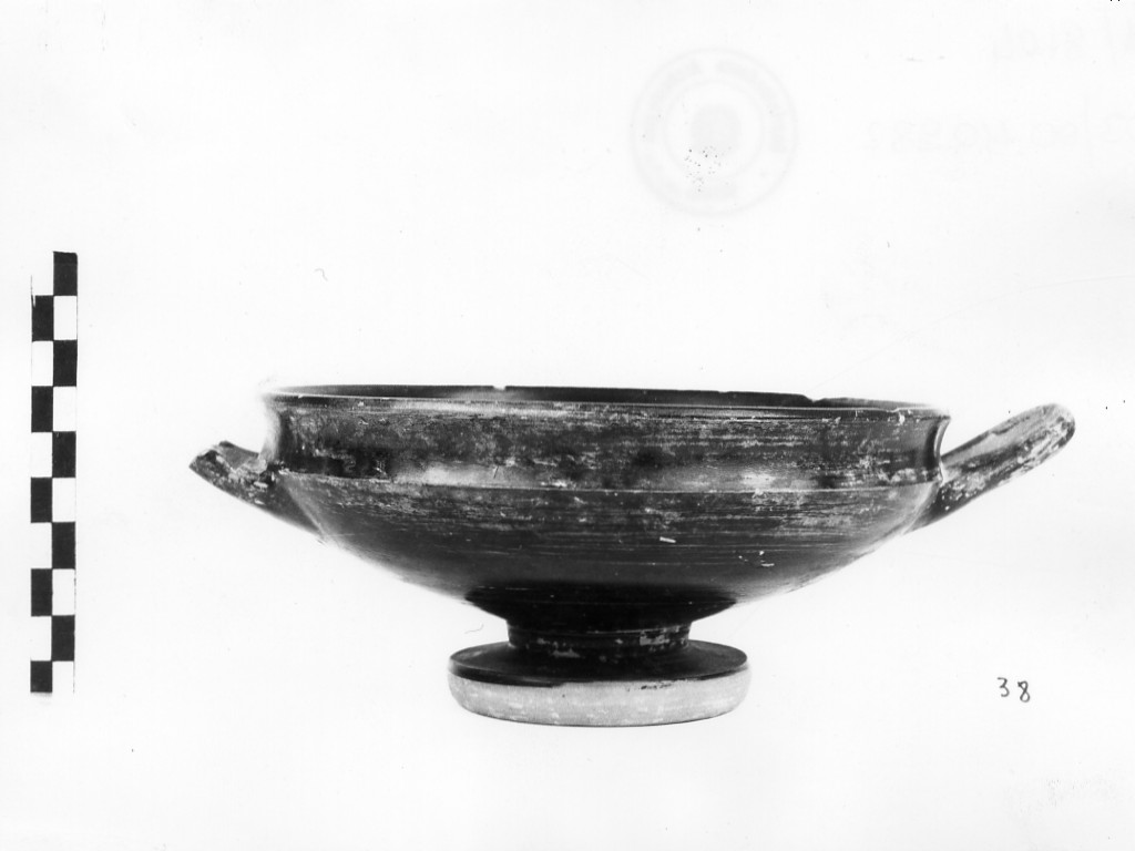 kylix (fine sec. VI a.C)