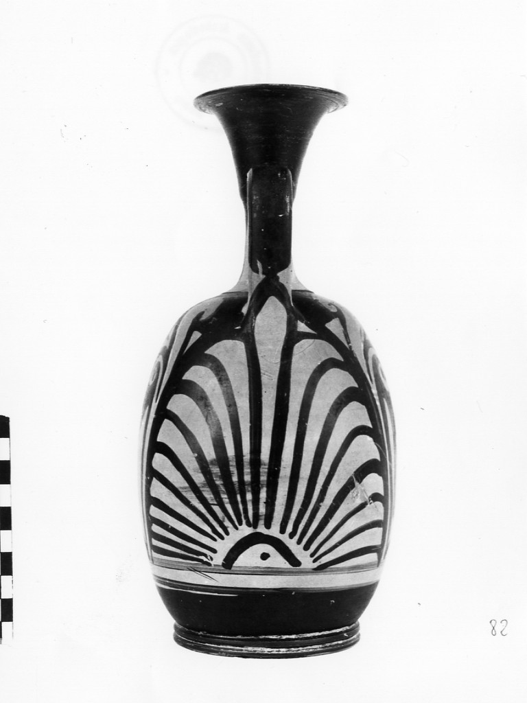 lekythos aryballica (seconda metà sec. IV a.C)