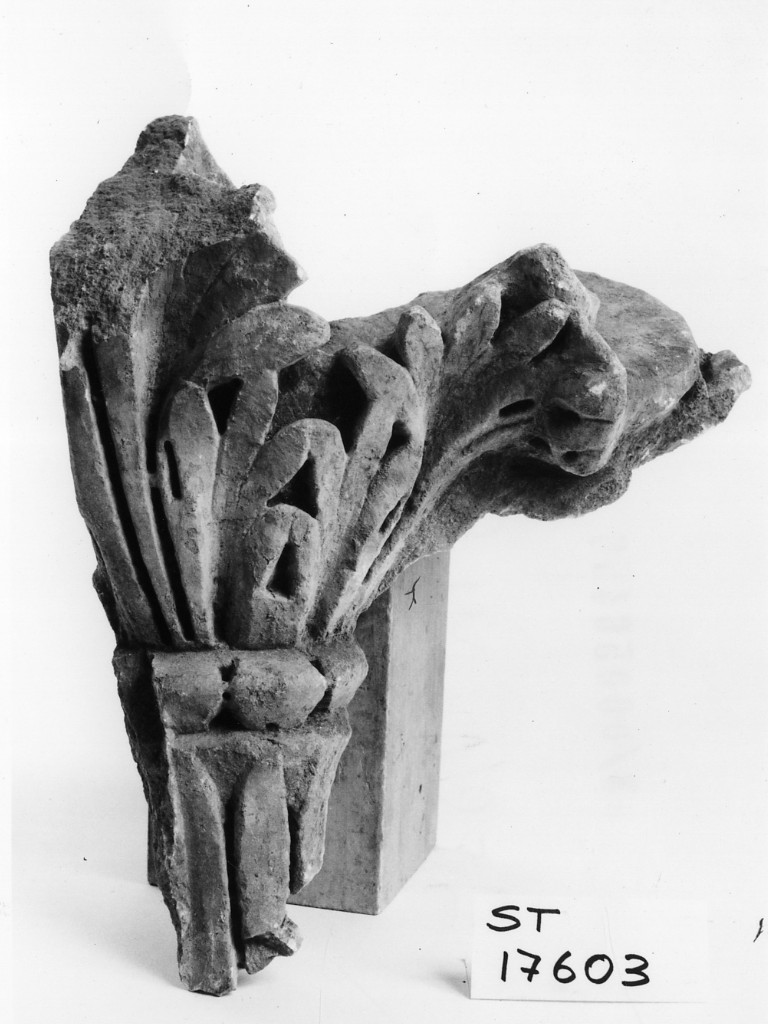 capitello composito/ frammento (età severiana)