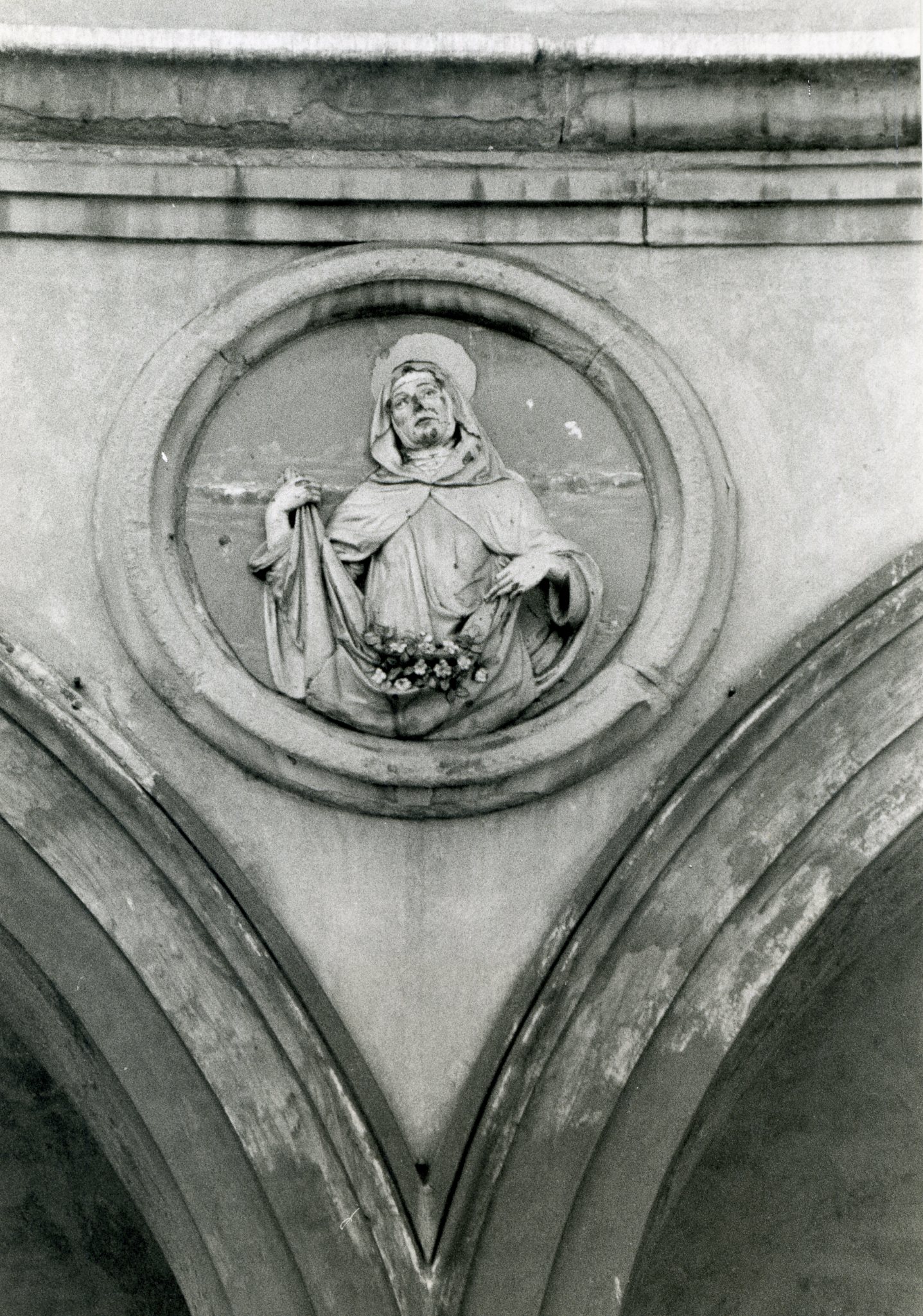 figure di Santi (medaglione, serie) di Della Robbia, Luca, Della Robbia, Andrea - ambito toscano (ultimo quarto XV)