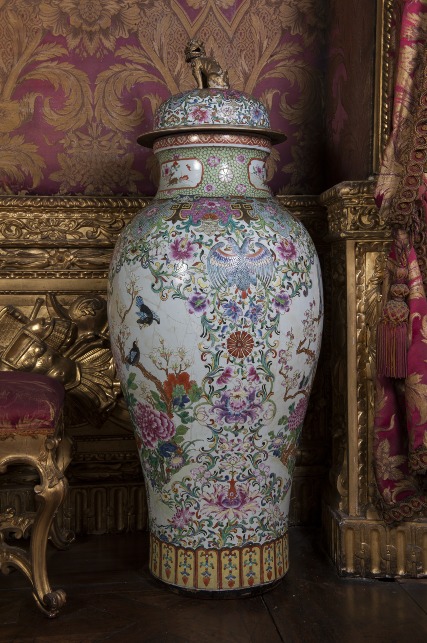 vaso con coperchio, coppia - manifattura cinese (prima metà sec. XVIII)