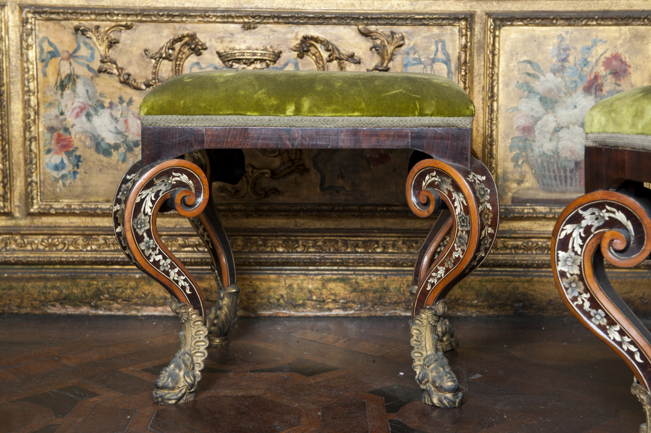 sgabello, serie di Piffetti Pietro (attribuito) - ambito piemontese (secondo quarto XVIII)