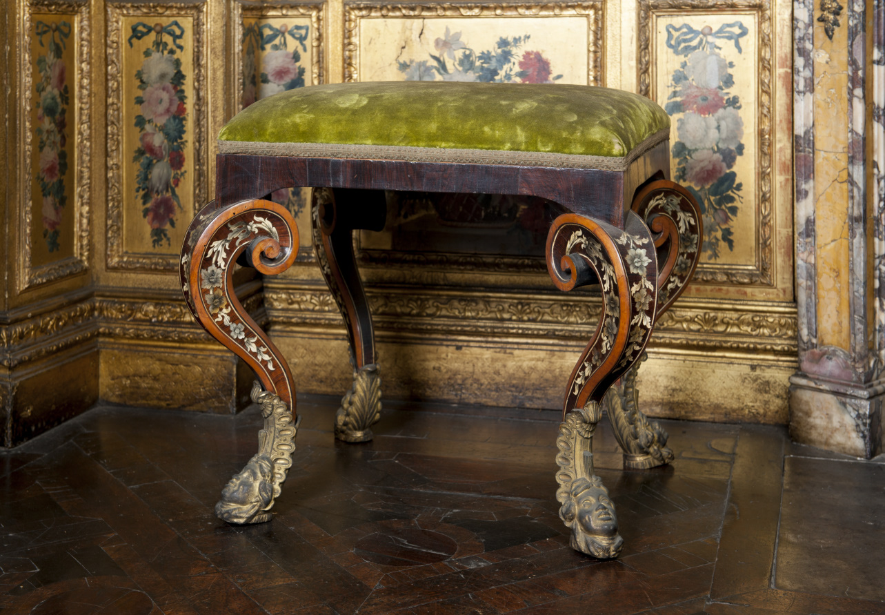 sgabello, serie di Piffetti Pietro (attribuito) - ambito piemontese (secondo quarto XVIII)