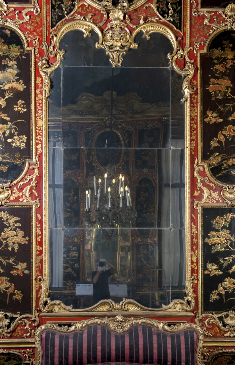 specchiera, serie di Juvarra Filippo, Sariga Domenico, Baroggio Carlo, Valle Pietro Giuseppe, Bosso Giovani Luigi (secondo quarto sec. XVIII)