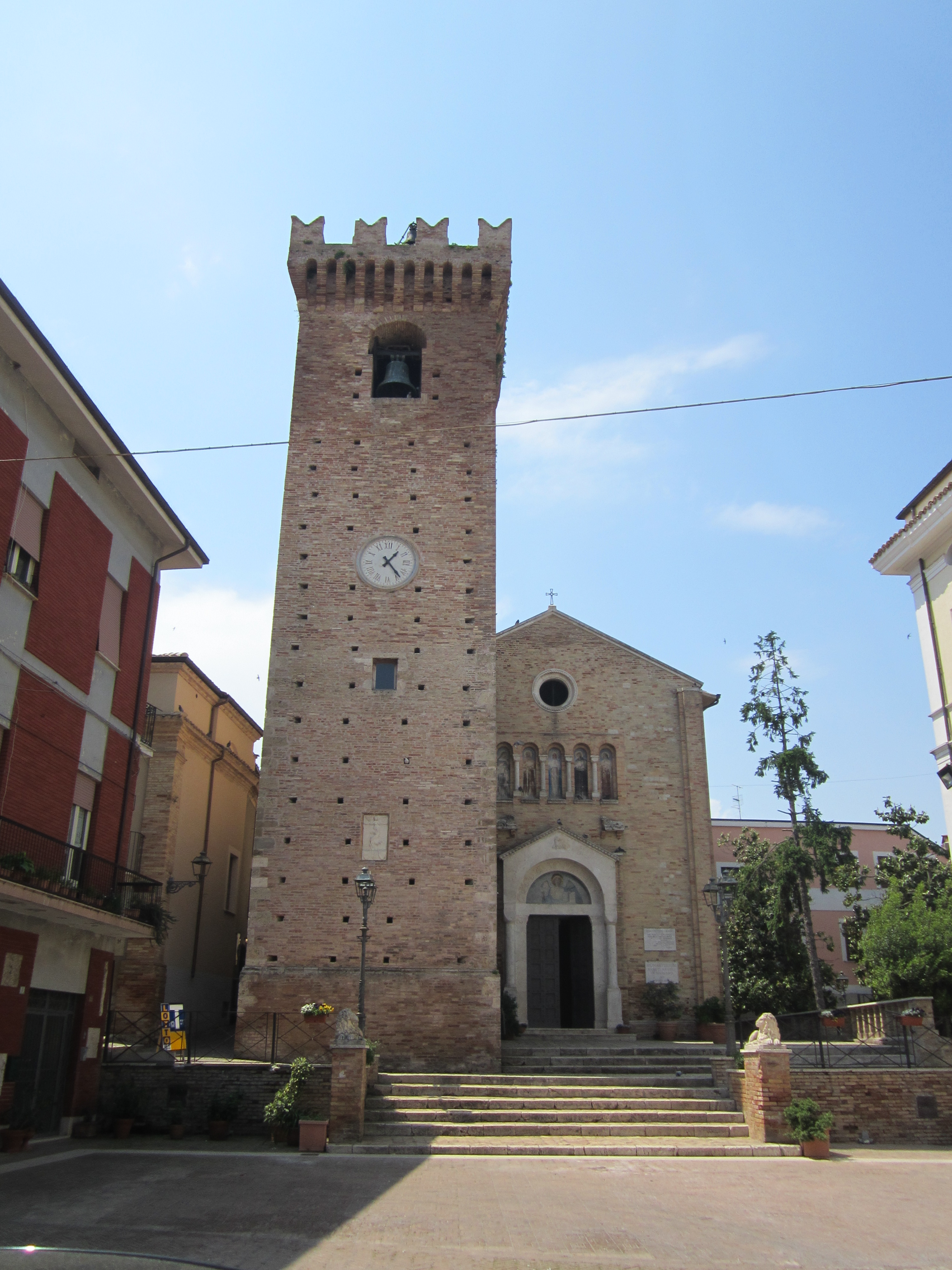 Torre Acquaviva (torre, fortificata, campanile) - Mosciano Sant'Angelo (TE) 