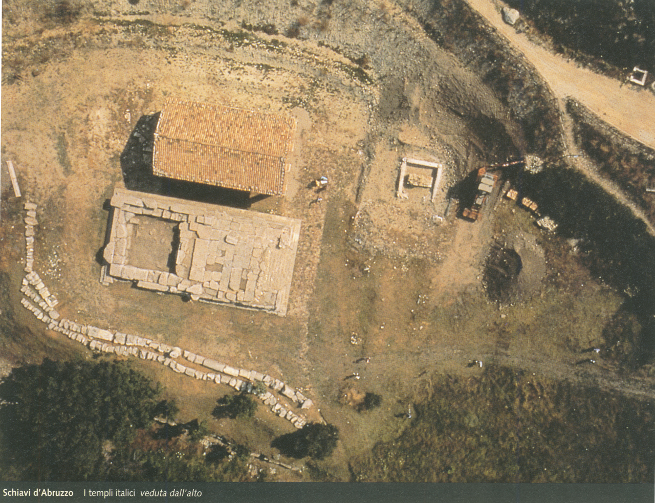 santuario, strutture per il culto - Schiavi di Abruzzo (CH)  (Età romana repubblicana)