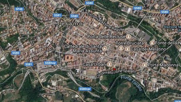 domus, struttura abitativa - Teramo (TE)  (Età romana)