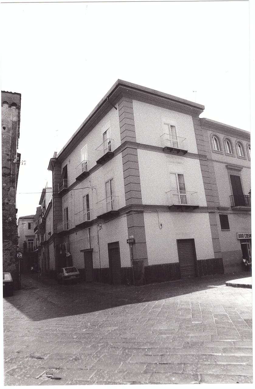 palazzo, nobiliare - Aversa (CE) 