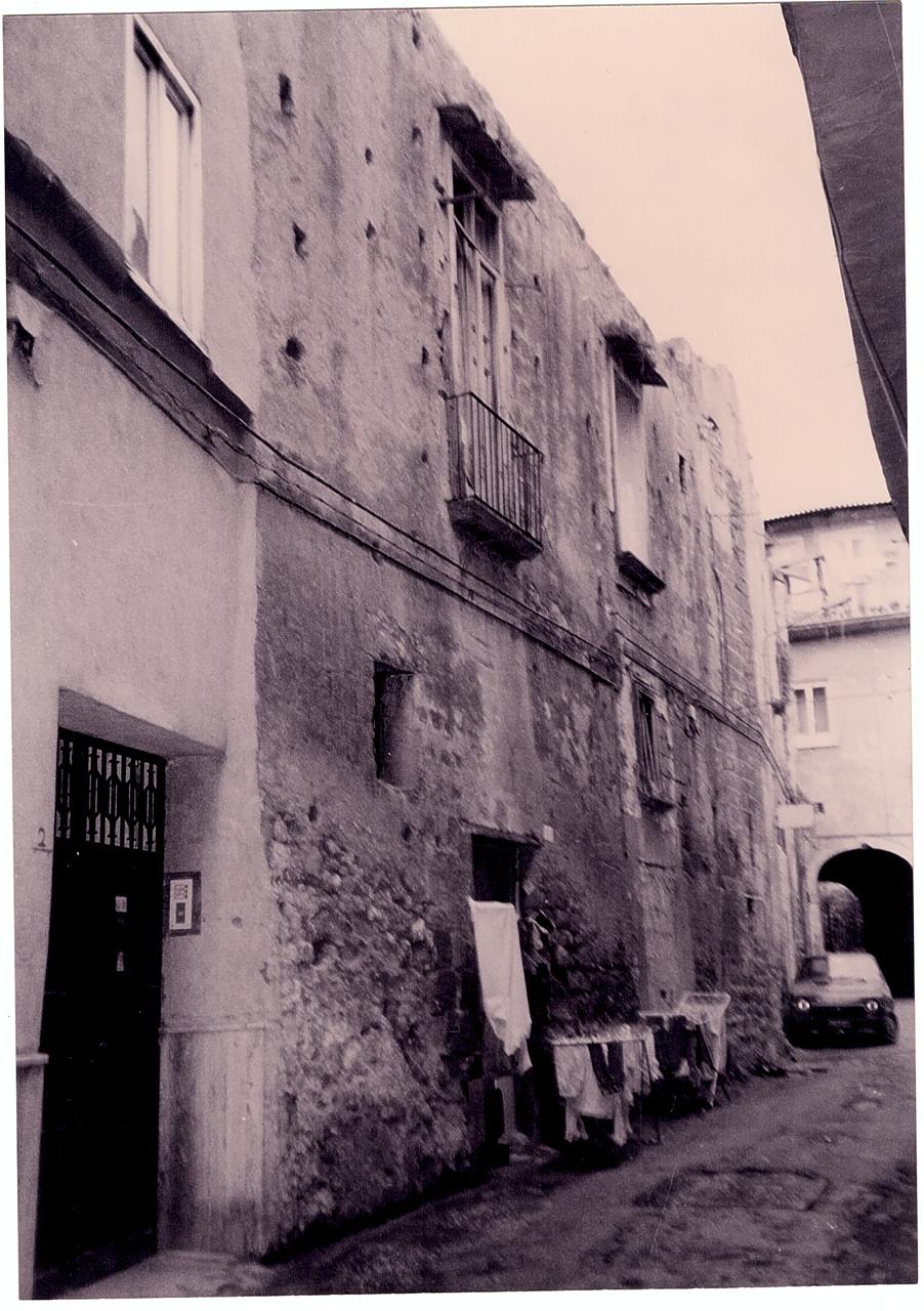 palazzo Moretti (palazzo, nobiliare) - Aversa (CE) 