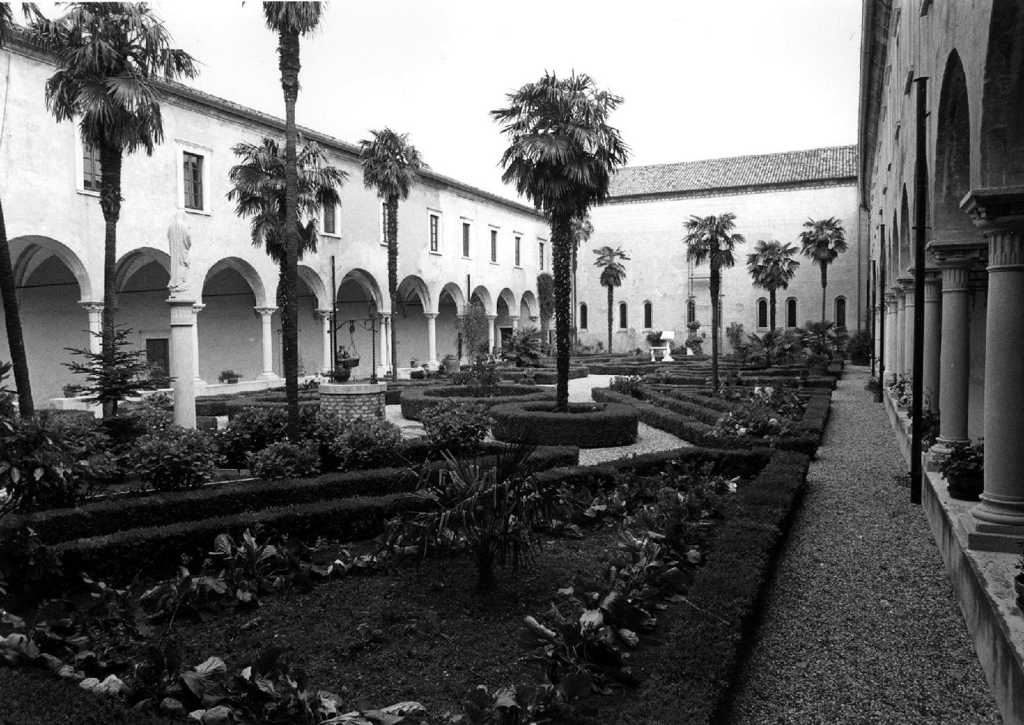 Monastero di Maguzzano (monastero, benedettino) - Lonato del Garda (BS) 