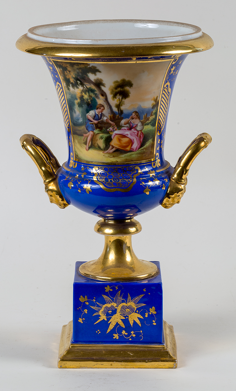 vaso - manifattura francese (secondo quarto sec. XIX)