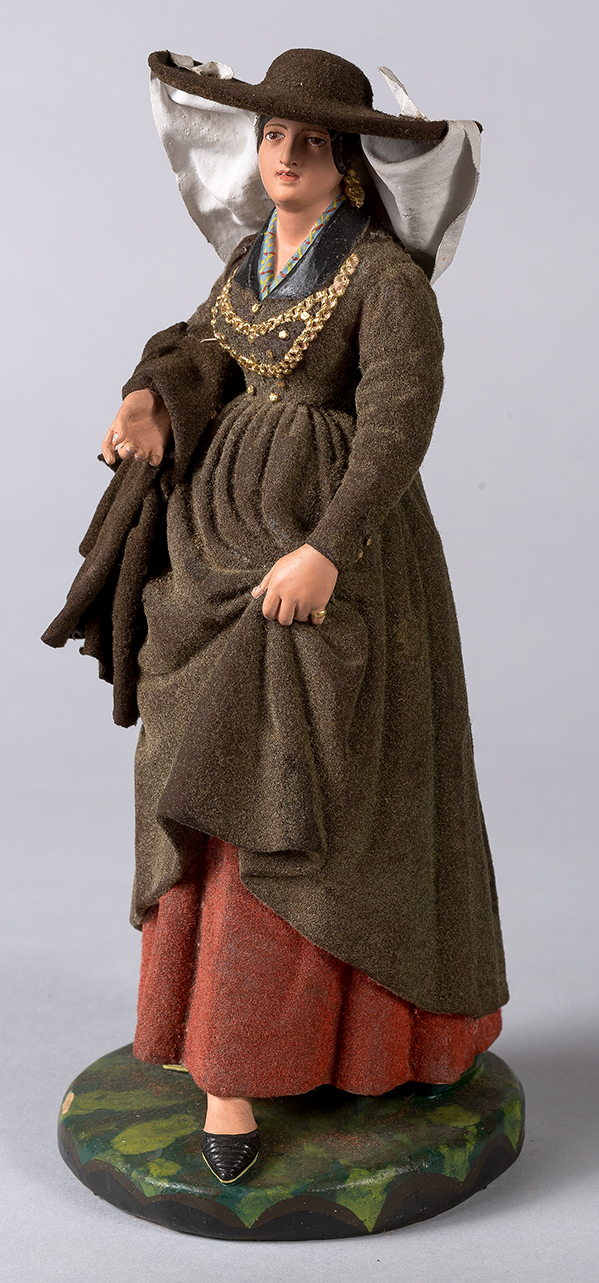 Donna con vestito marrone e cappello a tesa larga (statuetta vestita) - manifattura portoghese (terzo quarto sec. XIX)