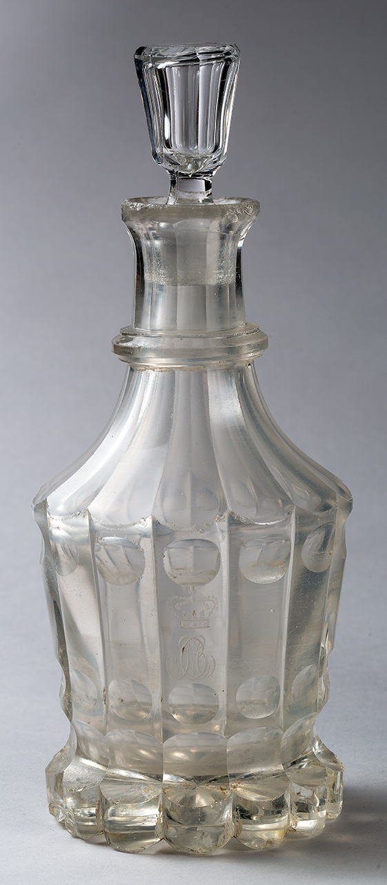 bottiglia, serie - manifattura boema (secondo quarto sec. XIX)