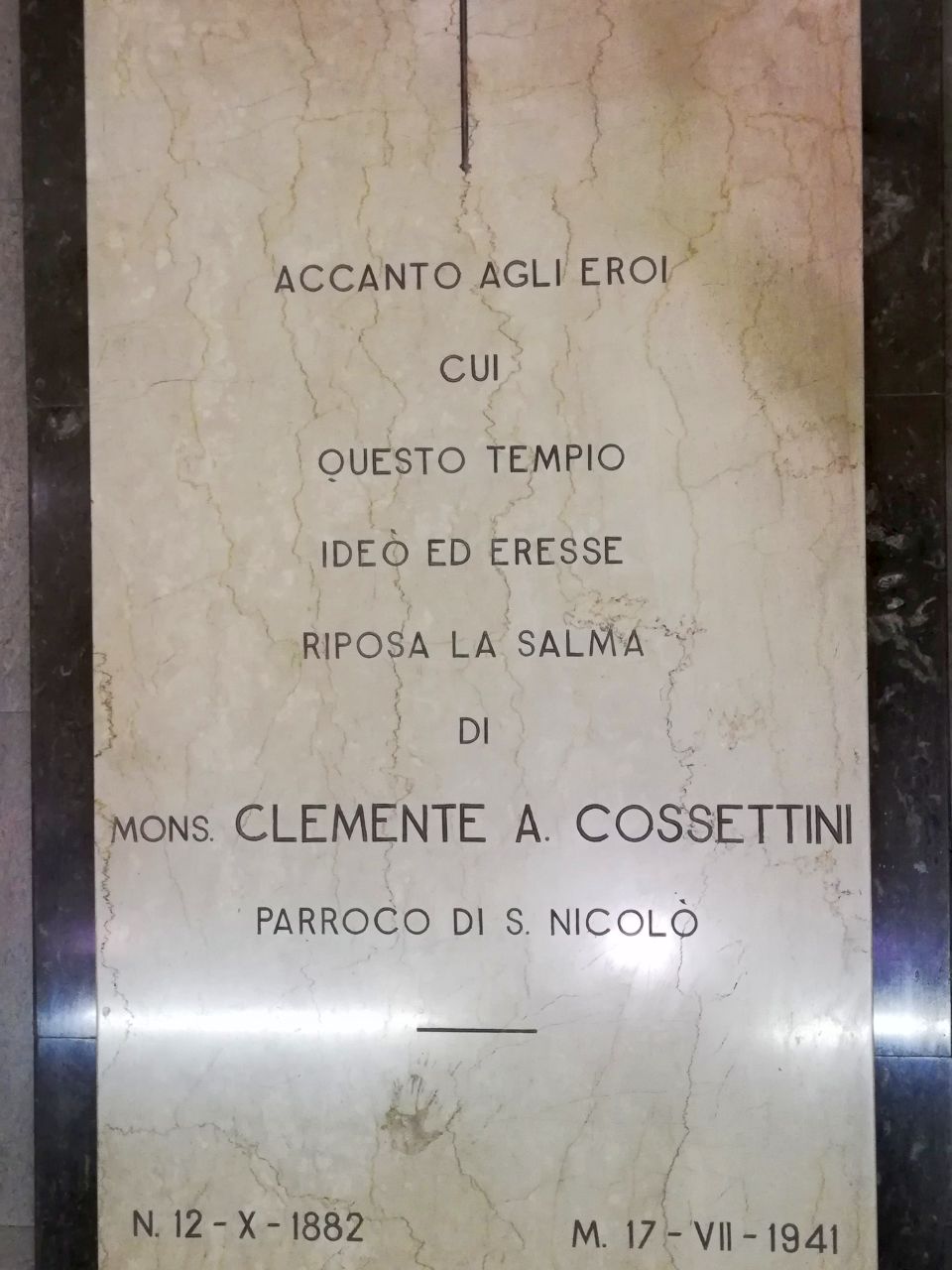 soggetto assente (lapide commemorativa, opera isolata) - ambito Italia nord-orientale (XX)