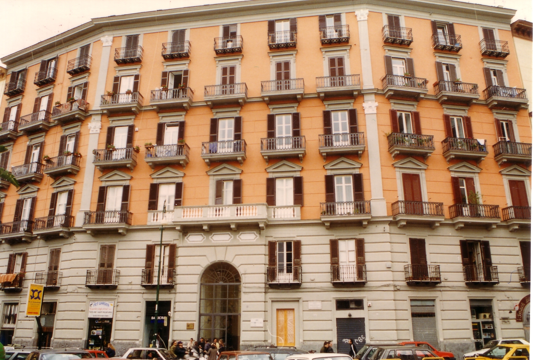 palazzo, residenziale - Napoli (NA) 