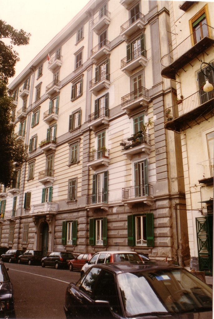 palazzo, residenziale - Napoli (NA) 