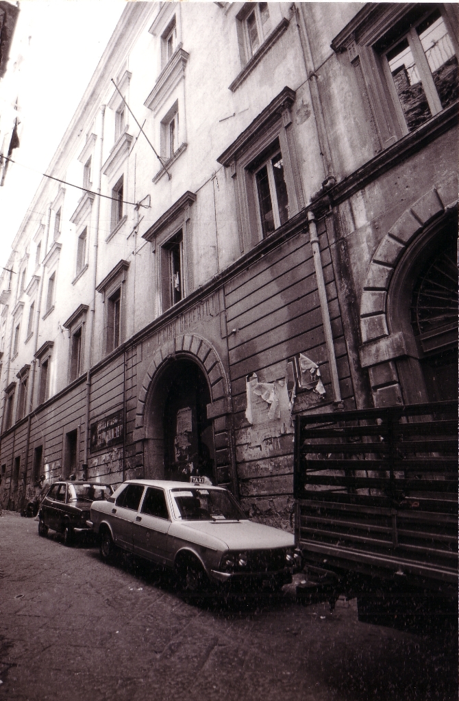 Scuola Media Statale Vittorio Emanuele II (palazzo, pubblico) - Napoli (NA) 