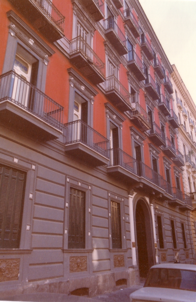 palazzo, residenziale - Napoli (NA) 
