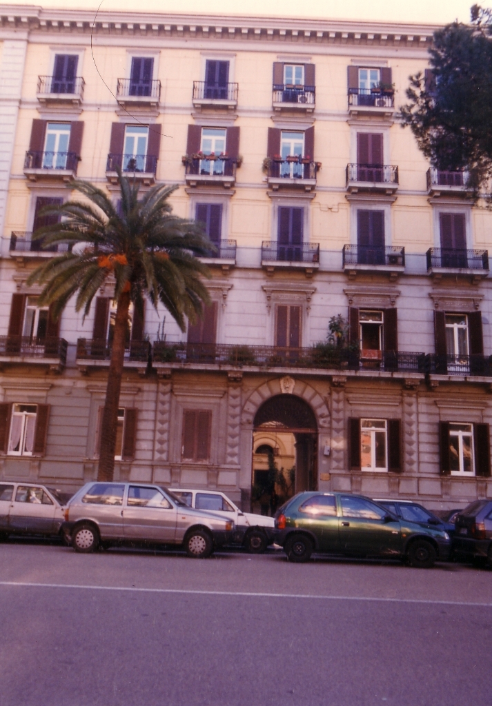 palazzo, residenziale - Napoli (NA) 