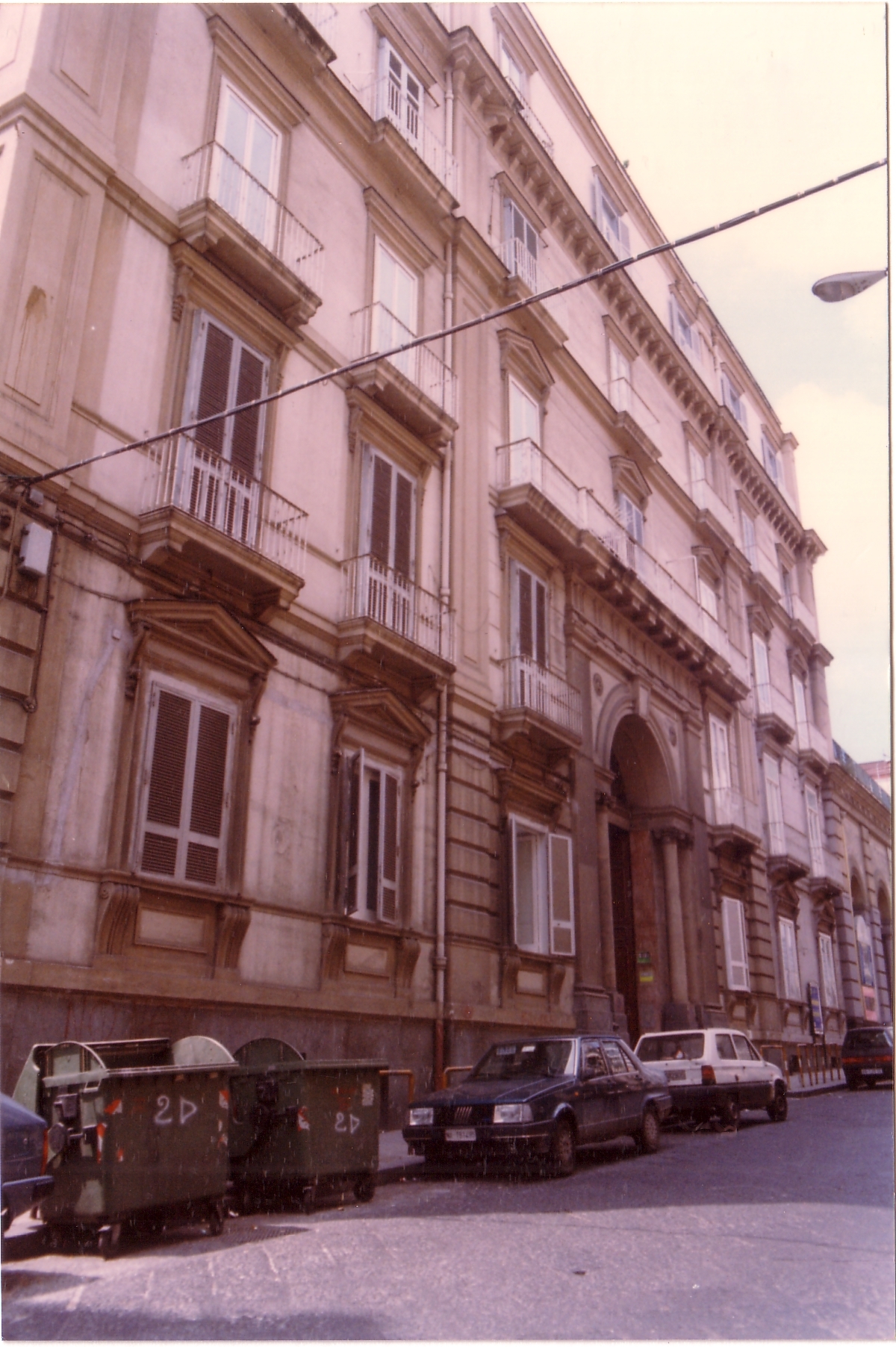 palazzo, residenziale - Napoli (NA) 