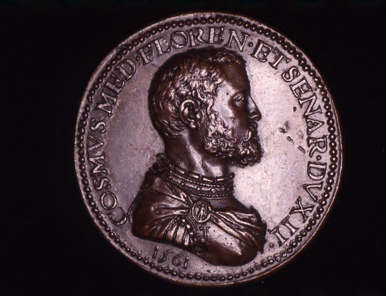 ritratto di Cosimo I de' Medici, veduta degli Uffizi e allegoria della giustizia (medaglia) di Poggini Domenico (terzo quarto sec. XVI)