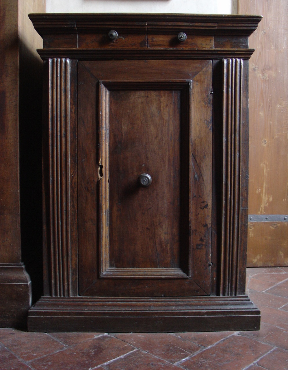 credenzina - manifattura toscana (sec. XVI)