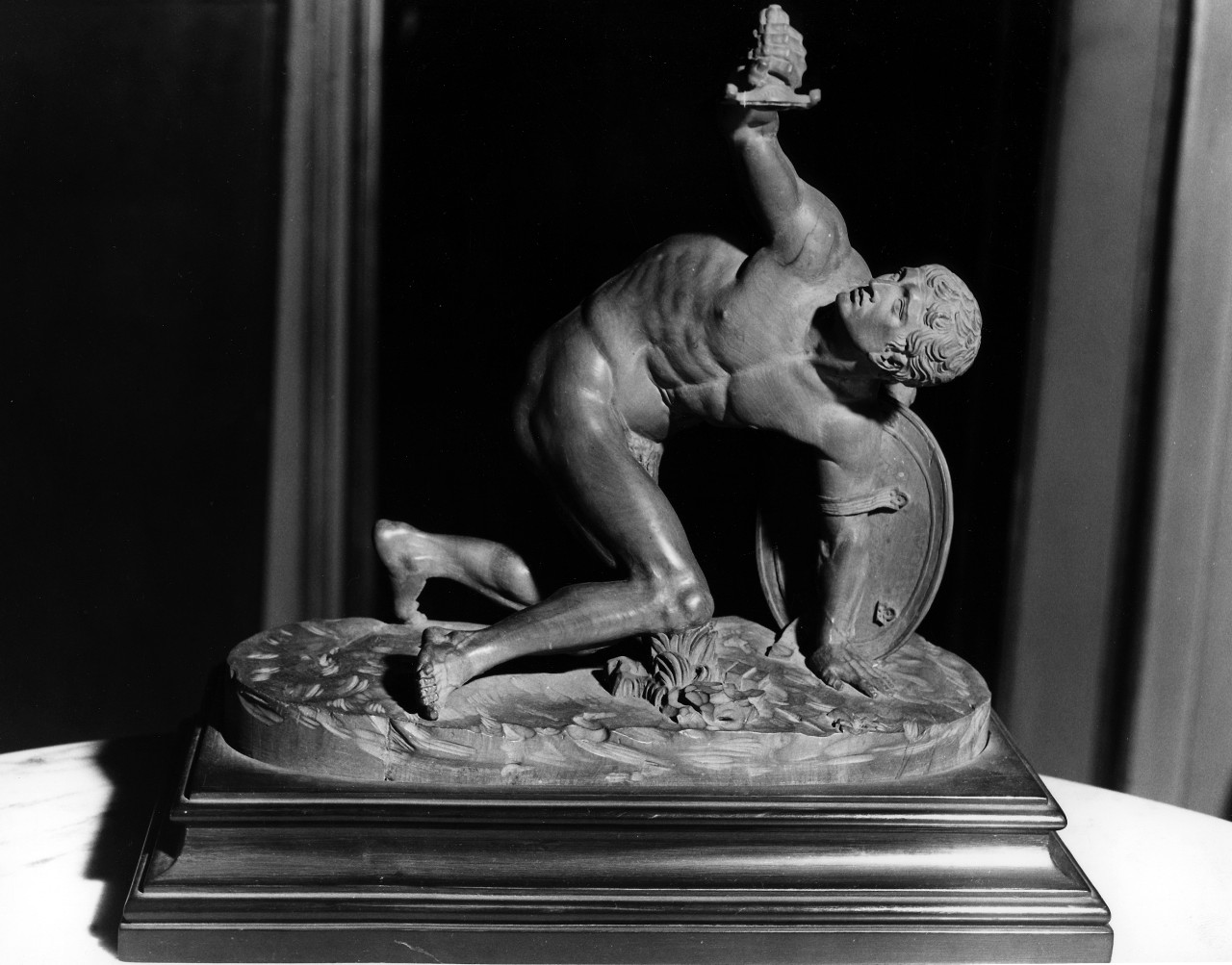 gladiatore (scultura miniaturistica) di Sporer Johann (sec. XVIII)