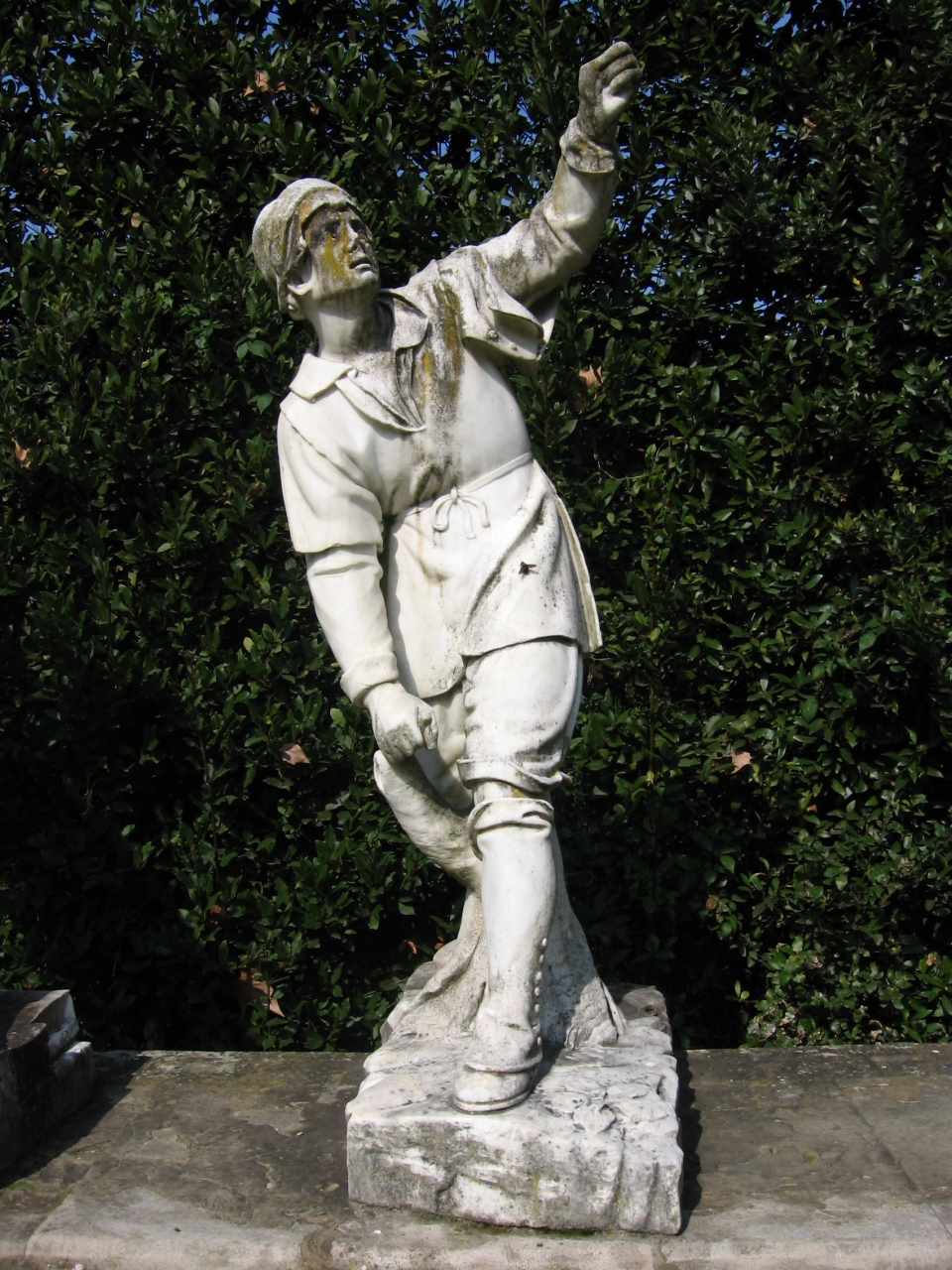 gioco della Civetta (gruppo scultoreo, elemento d'insieme) di Capezzuoli Giovanni Battista (sec. XVIII)