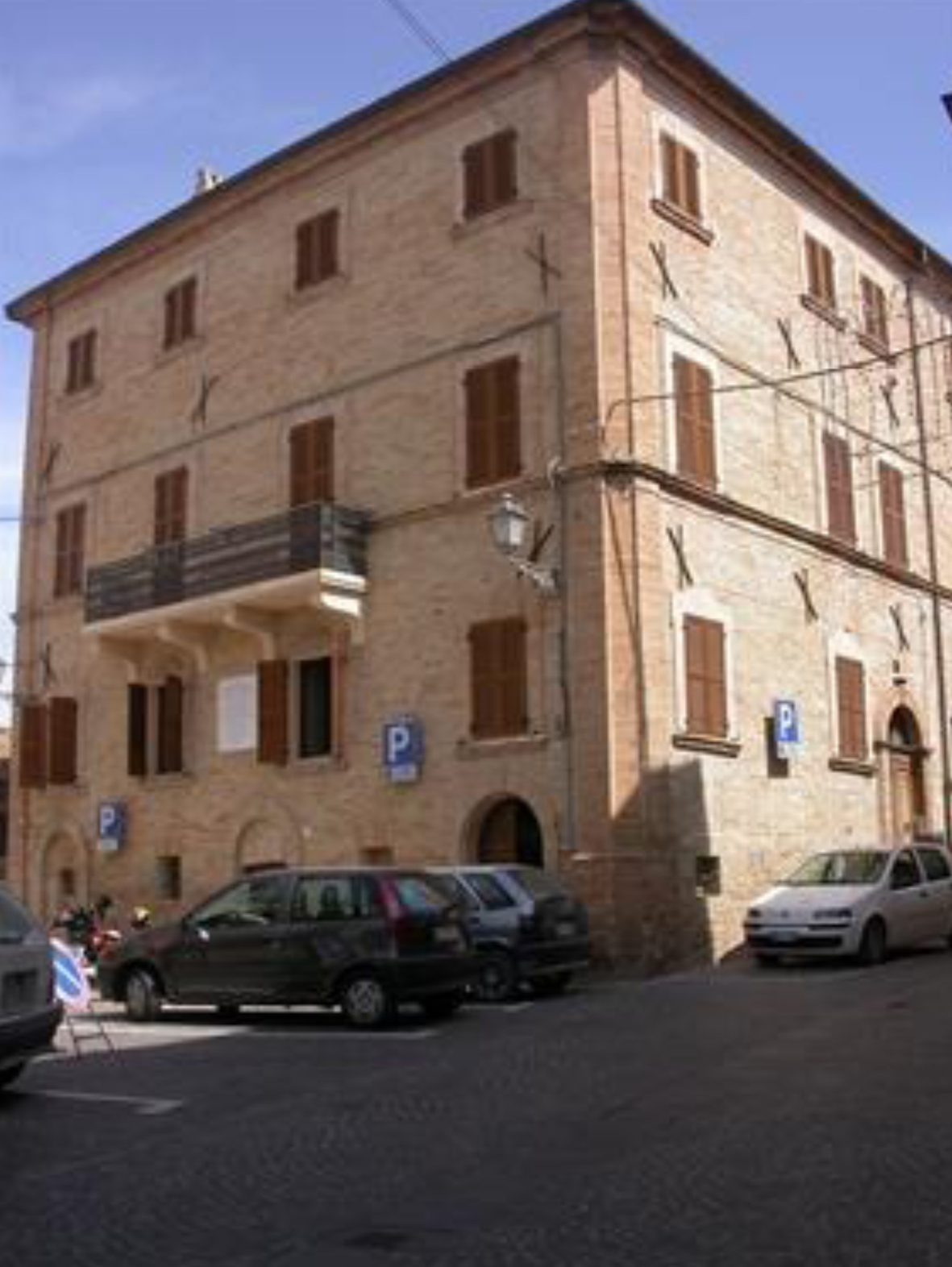 Palazzo Vannozzi (palazzo, signorile) - Carassai (AP) 