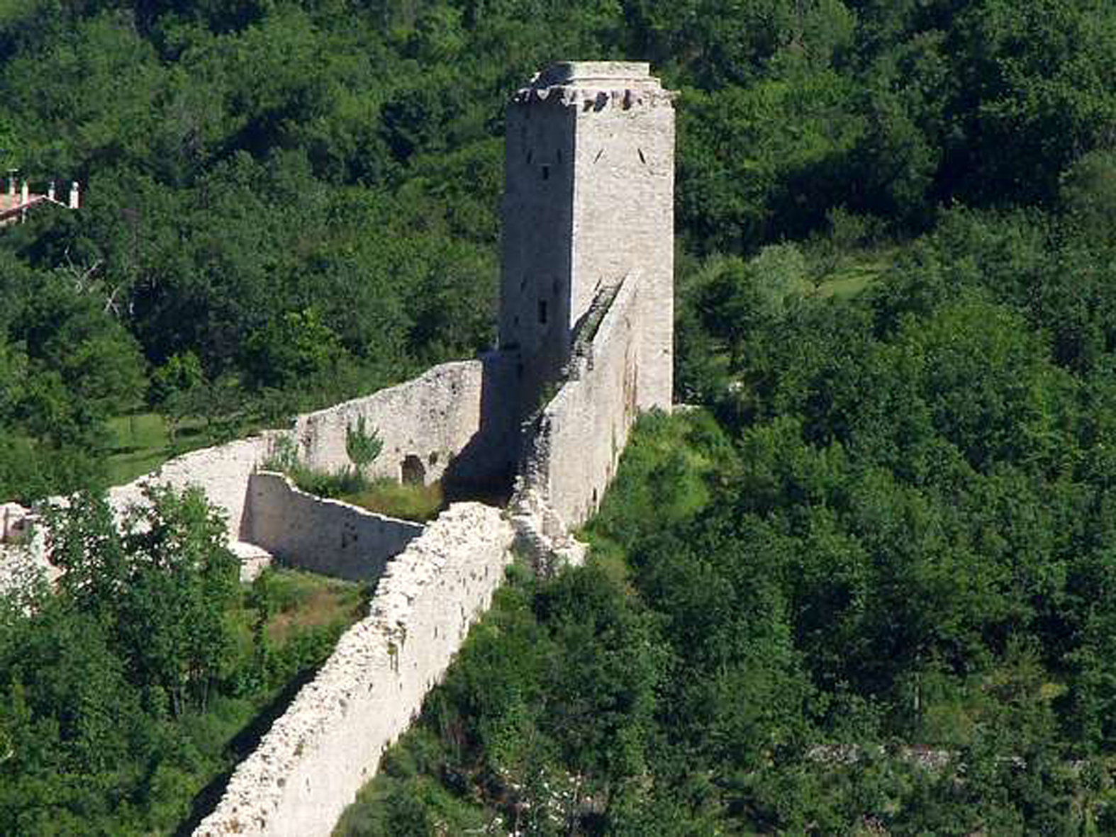 Torre del Castello (torre, difensiva) - Castelsantangelo sul Nera (MC) 