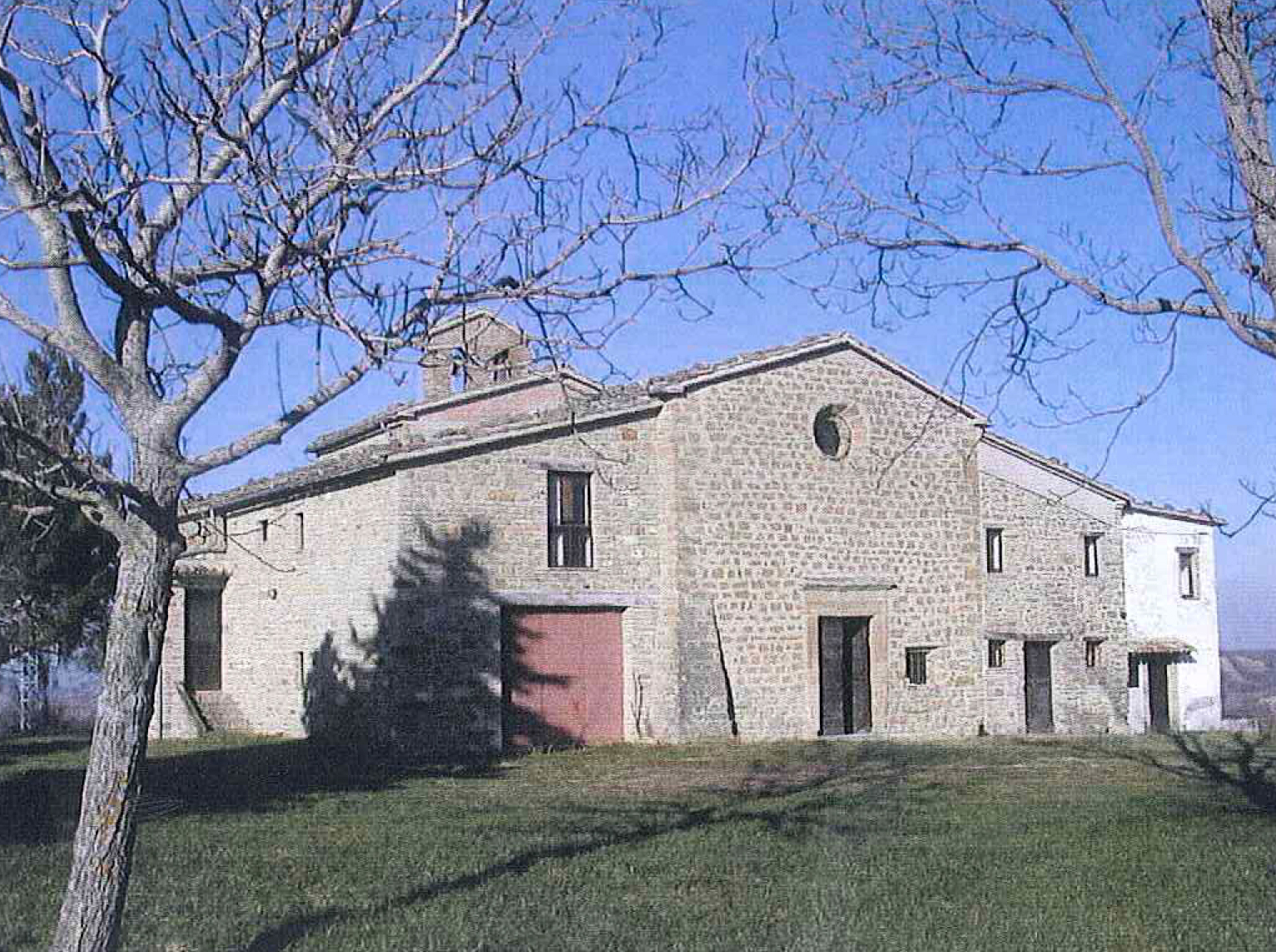 Santuario della Madonna di Carufo (santuario) - Camporotondo di Fiastrone (MC) 