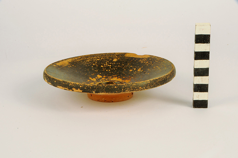 piatto - ambito daunio (sec. III a.C)