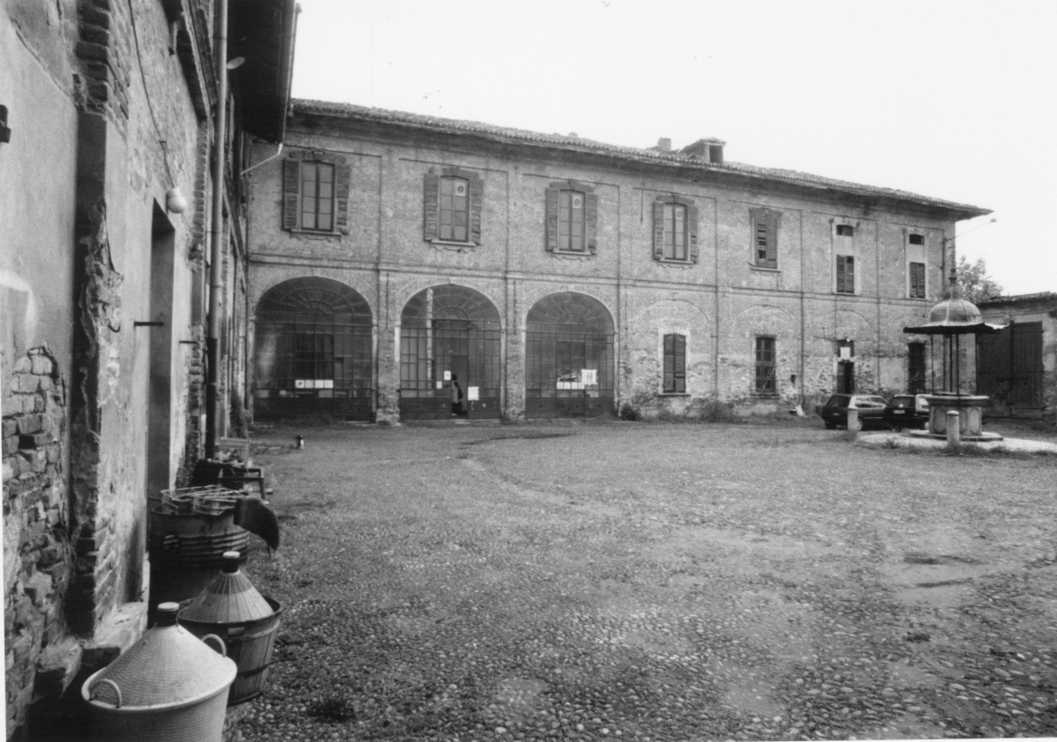 Palazzo della Certosa e Parco Cantù (palazzo) - Casteggio (PV)  <br>Condizioni d'uso: <a class='link-esterno' href='https://docs.italia.it/italia/icdp/icdp-pnd-circolazione-riuso-docs/it/v1.0-giugno-2022/testo-etichetta-BCS.html' target='_bcs'>Beni Culturali Standard (BCS)</a>